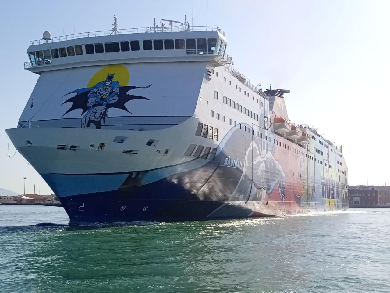 Il traghetto Sharden della Tirrenia compagnia del Gruppo Cin