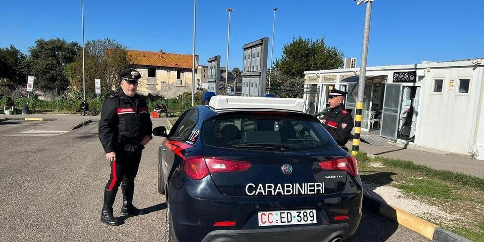 Sassari, rapina con lo spray in via Zirano: ecco chi sono i due ventenni condannati