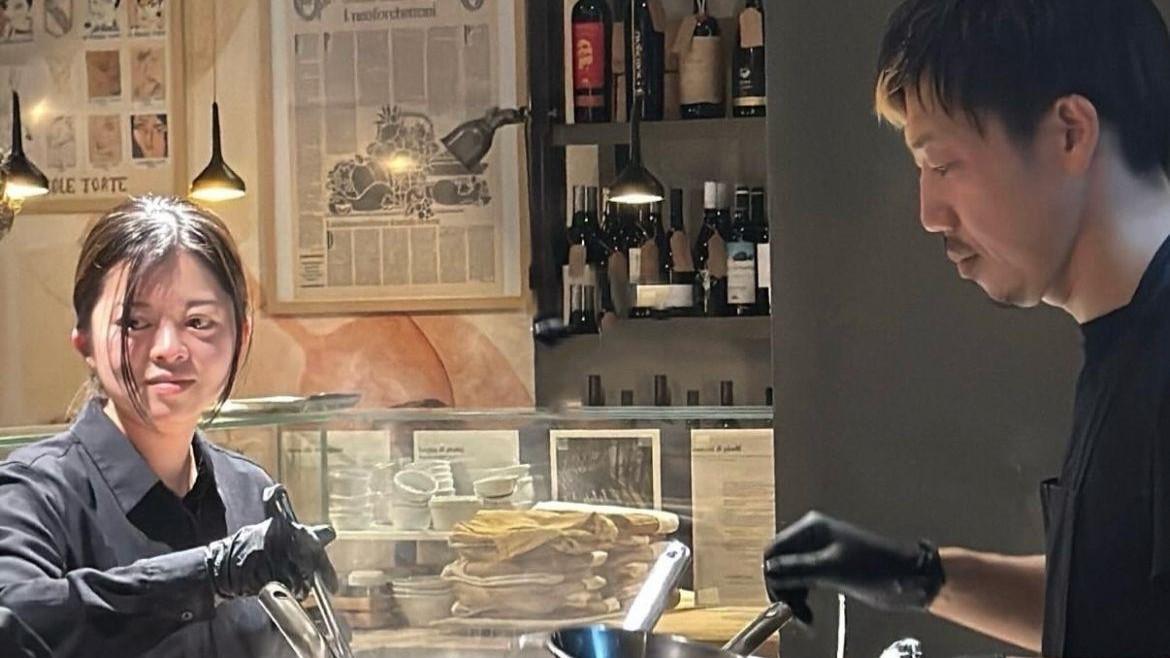 Cena giapponese a Cucina.eat: i sapori dell'infanzia di Keita e Yuri conquistano il pubblico