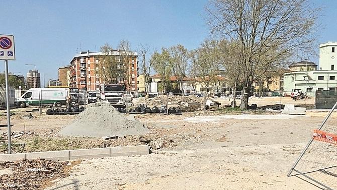 Ex Mof, parte del parcheggio a pagamento e solo per gli abbonati a Ferrara Tua