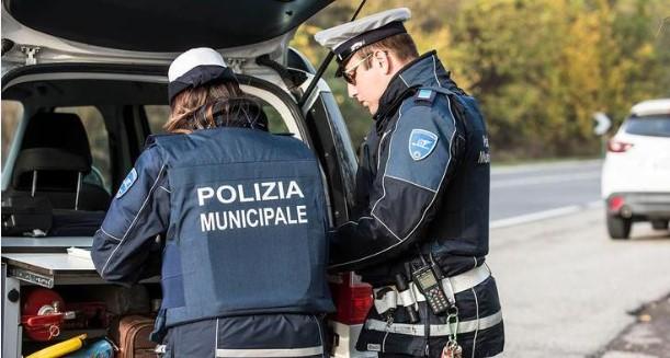 
	La polizia locale ha fermato il 43enne

