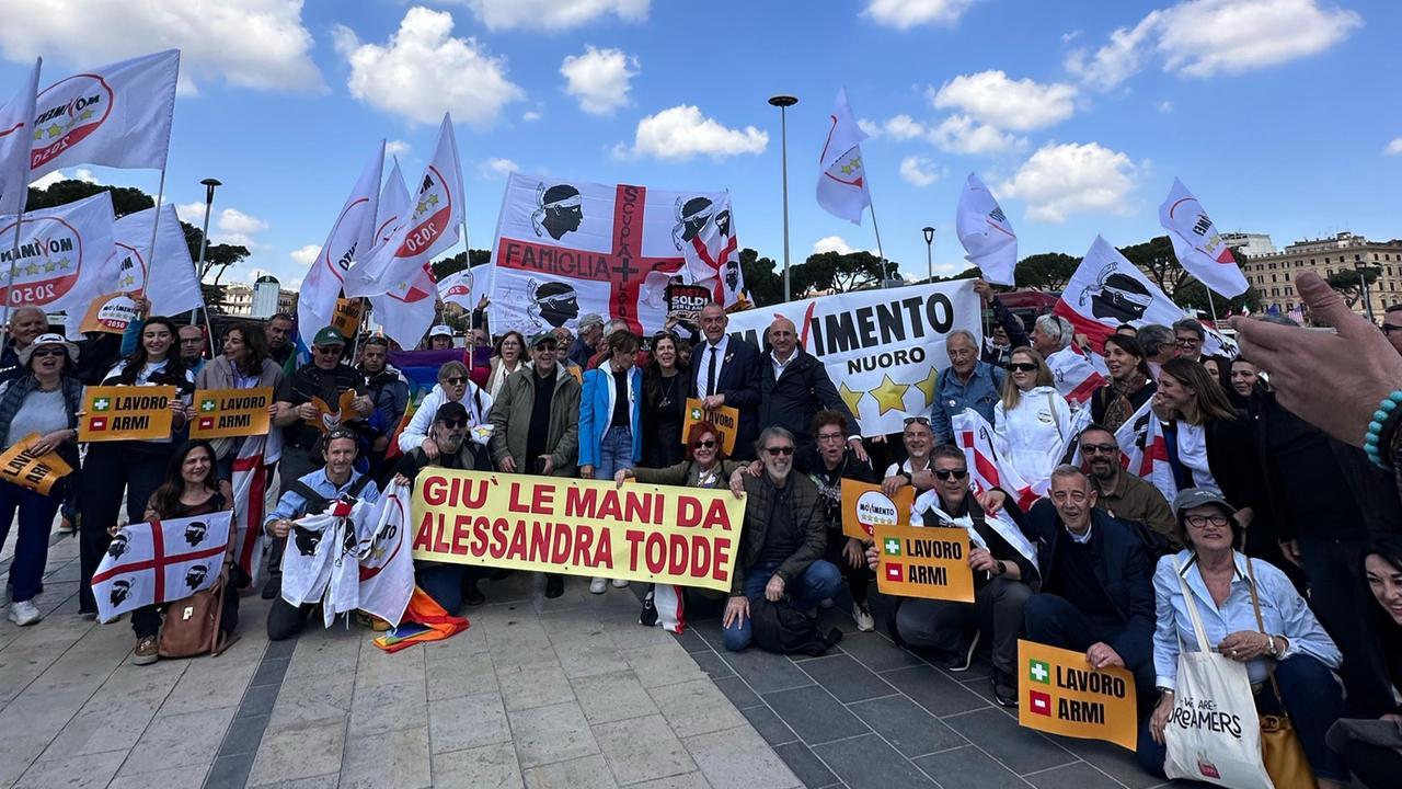 Alessandra Todde a Roma per il corteo nazionale contro il riarmo