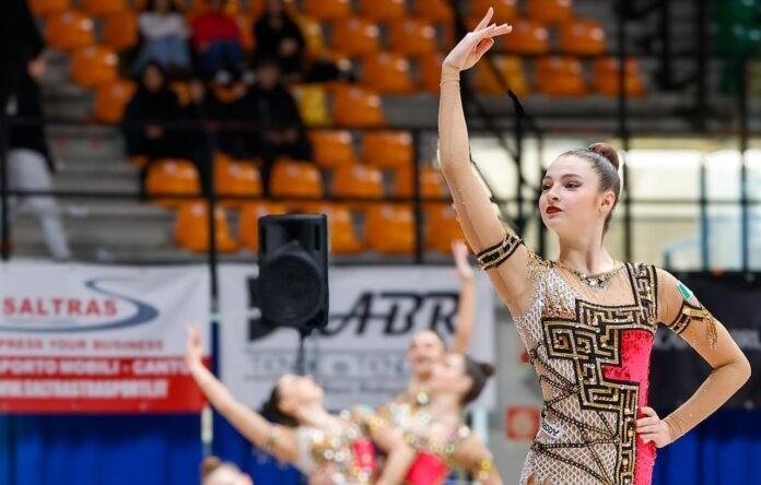 Alexandra Naclerio, una carpigiana nelle farfalle della ginnastica ritmica con il sogno delle Olimpiadi