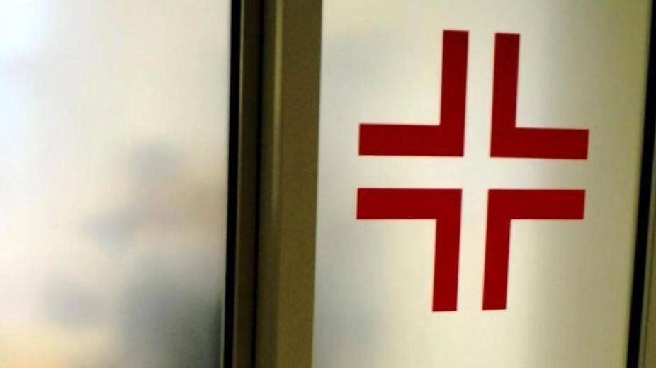 Tredicenne ferito alla testa in casa da un colpo di pistola: è gravissimo