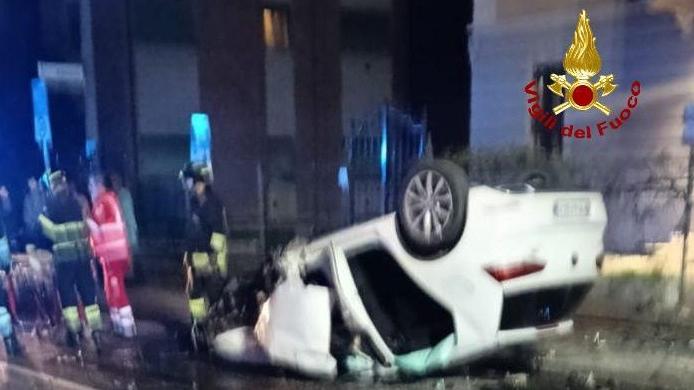 Schianto in via dei Mille: gravi ma stabili i due feriti