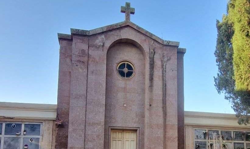 
	La cappella del cimitero "San Pietro" di Oristano

