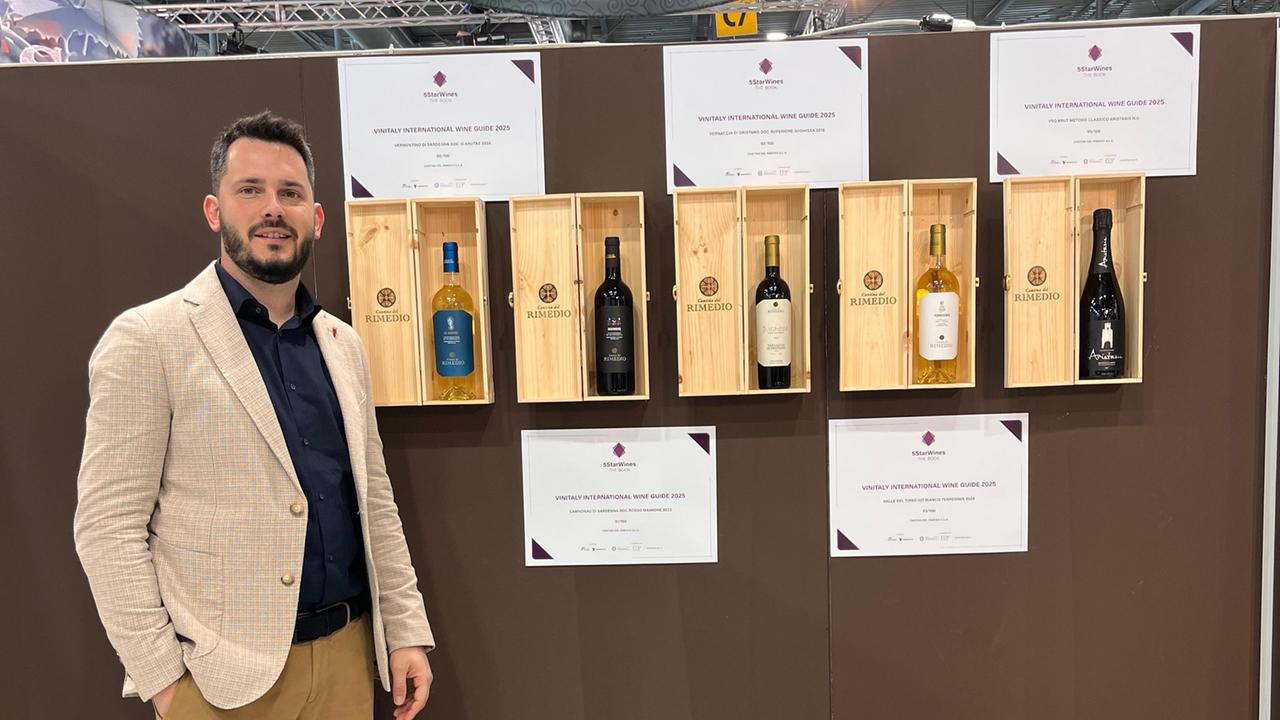 Ha 38 anni e ha rivoluzionato la vernaccia, così l'enologo Roberto Puggioni ha portato Oristano sul tetto d’Italia