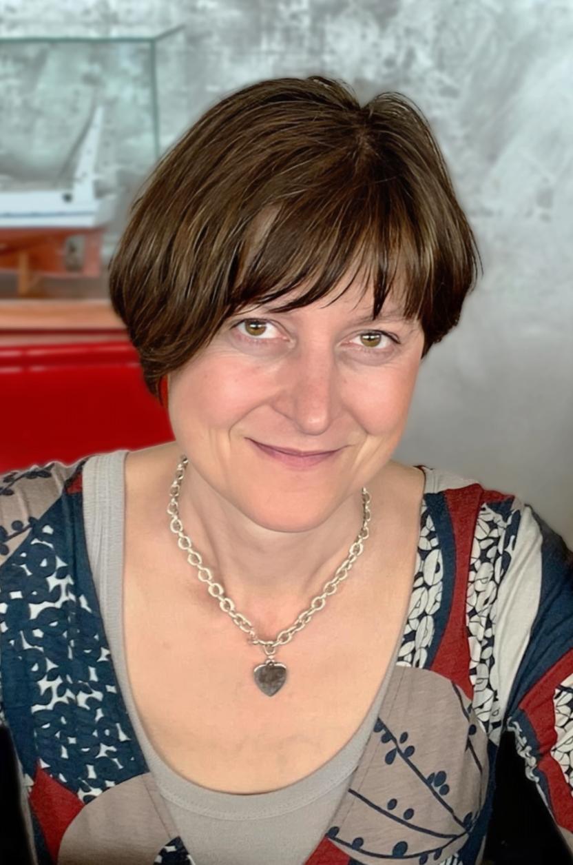 Addio a Paola Zanichelli, la prof di religione del Gobetti è morta a 54 anni