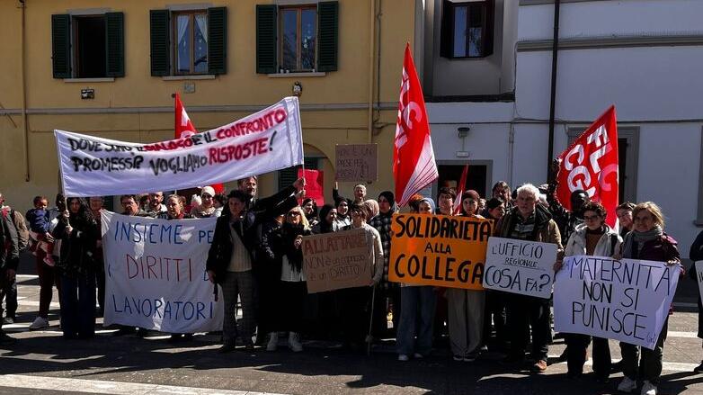 Firenze, le nega l’orario ridotto per allattare: la docente lavora, ma poi viene punita