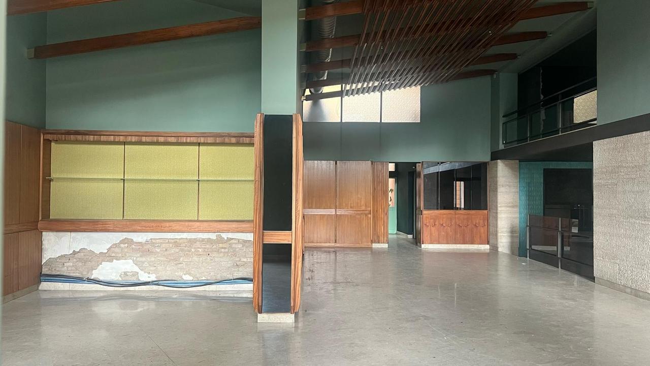 
	L'interno di Oreste svuotato dai mobili

