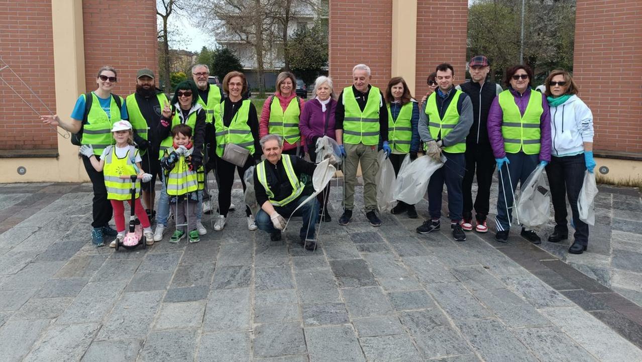 I Love Modena Est raccoglie 70 chili di rifiuti: «C’era di tutto, siamo soddisfatti del risultato»