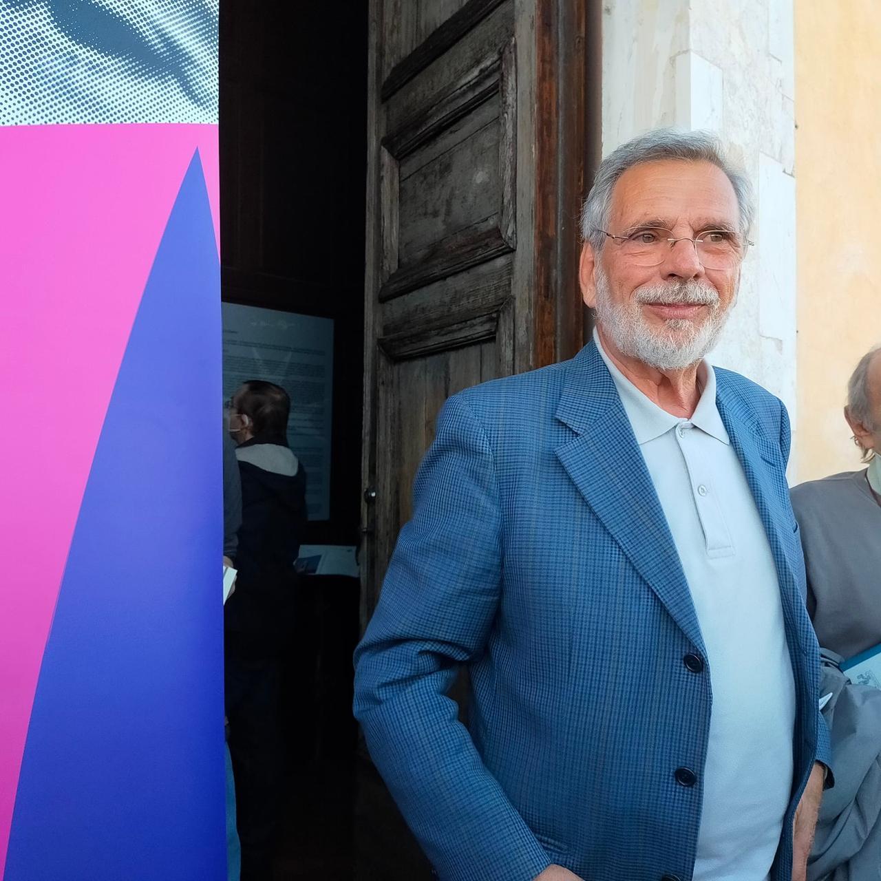 Sigfrido Ranucci a Livorno per presentare il libro di Franco Poggianti “Il bellissimo Cecè”