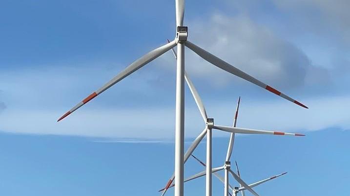 Un impianto di pale eoliche (foto d’archivio)