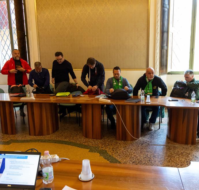 Berco, conto alla rovescia per i licenziamenti e oggi in ministero riparte il tavolo