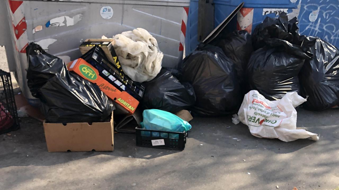 Zona stazione, contro l’abbandono dei rifiuti arrivano le foto-trappole