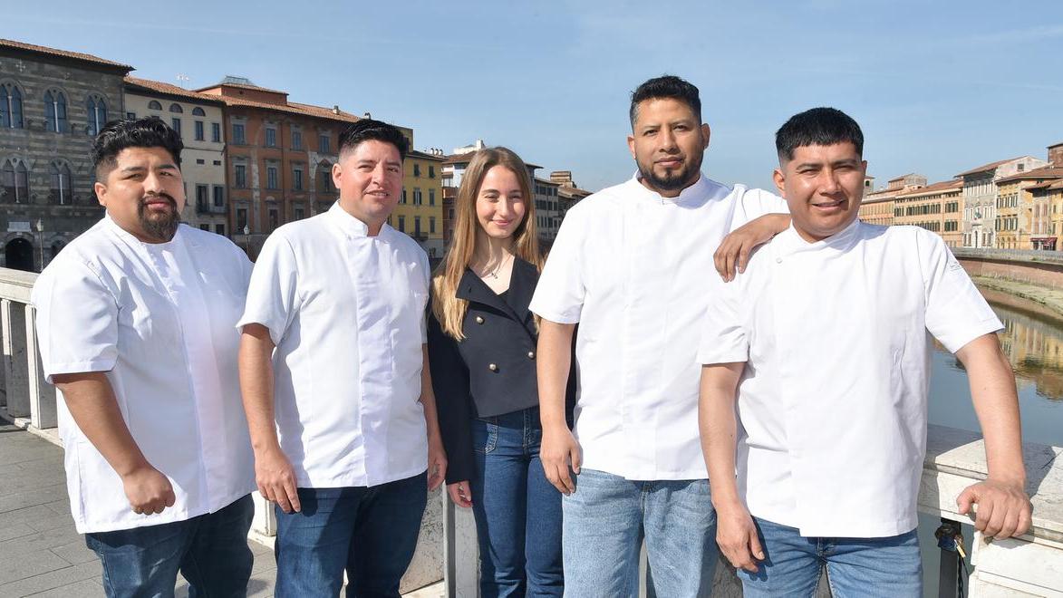 Luis Romero Caballero è il secondo da destra 