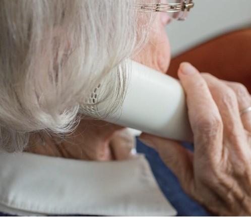 Truffe agli anziani: +24% i tentativi nell’ultimo biennio, 26 casi nel 2025 a Reggio Emilia