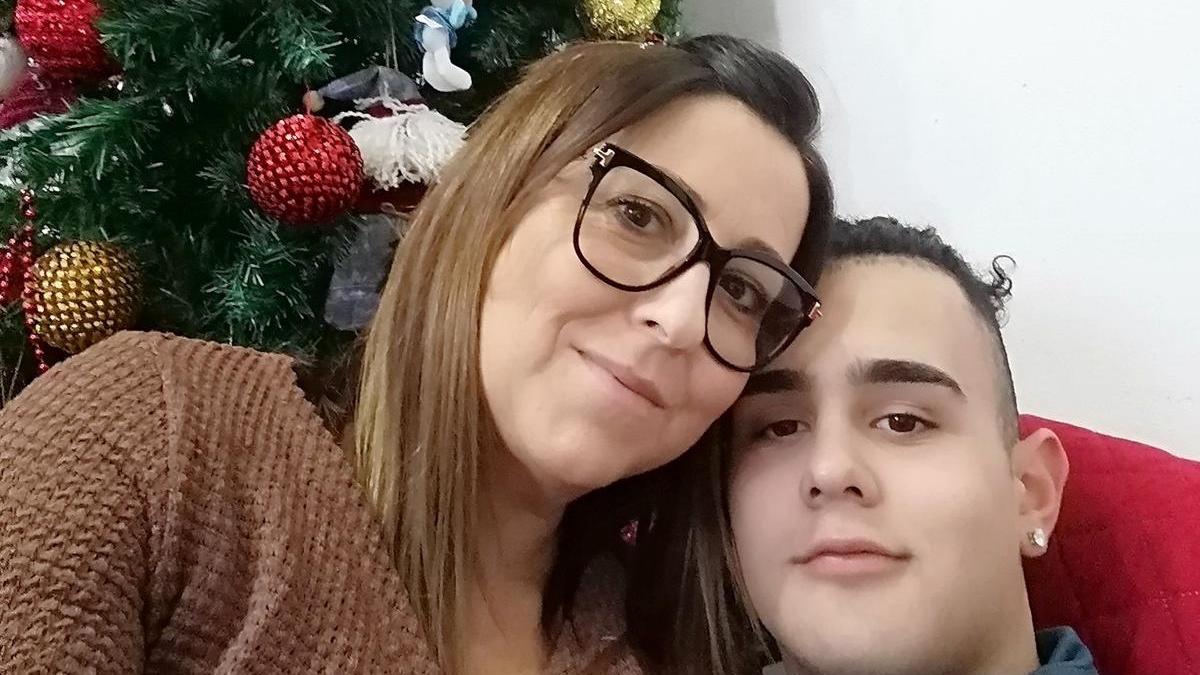 Barbara Mura: «Ecco come è morto mio figlio»