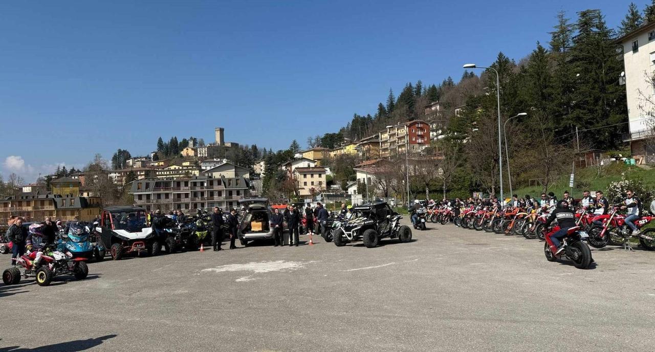 
	Moto e quad per l'addio a Patric (foto Oscar Cervi)

