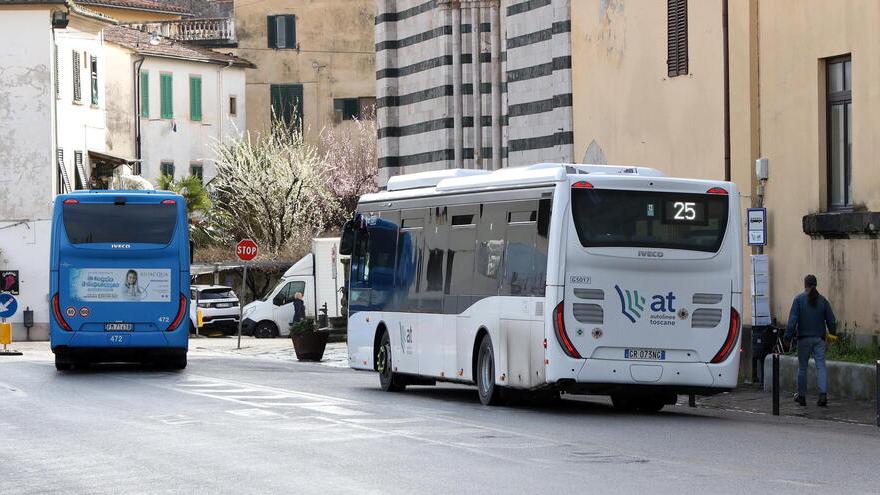 Gli autisti dei bus di Pistoia «pronti a scioperare» per l'emergenza aggressioni
