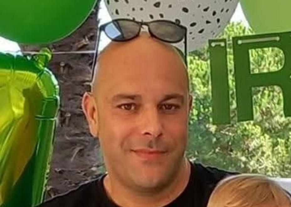 Lo schianto fatale da solo con lo scooter, così è morto Luca Liperini: le origini livornesi, i tre figli e il trasferimento all'Elba per lavoro