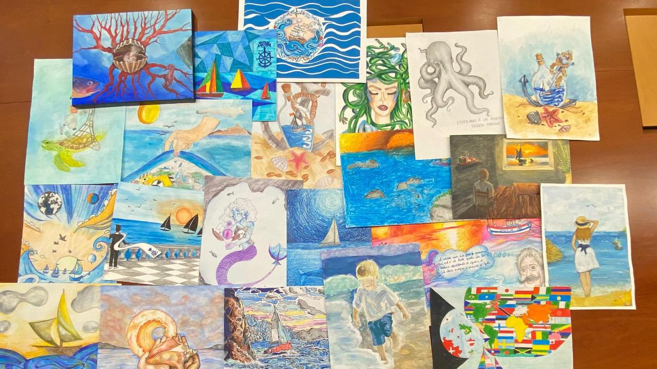 Un collage di alcune delle opere selezionate