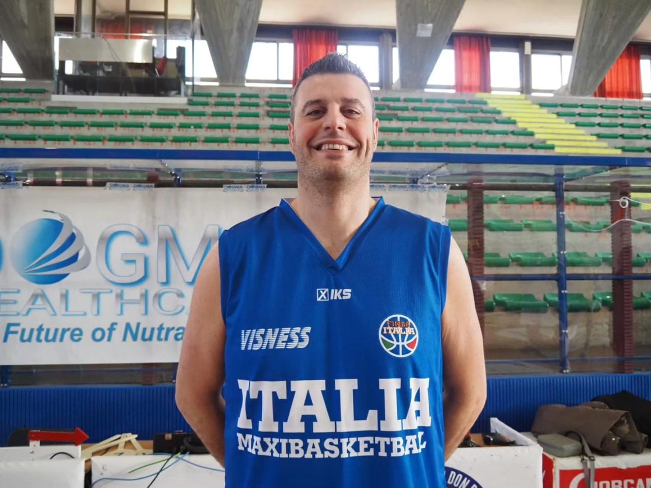 Basket, il sogno azzurro di Stefano Maioli: «Voglio il Mondiale Over 40. Me la gioco con David Moss e Christian Burns»