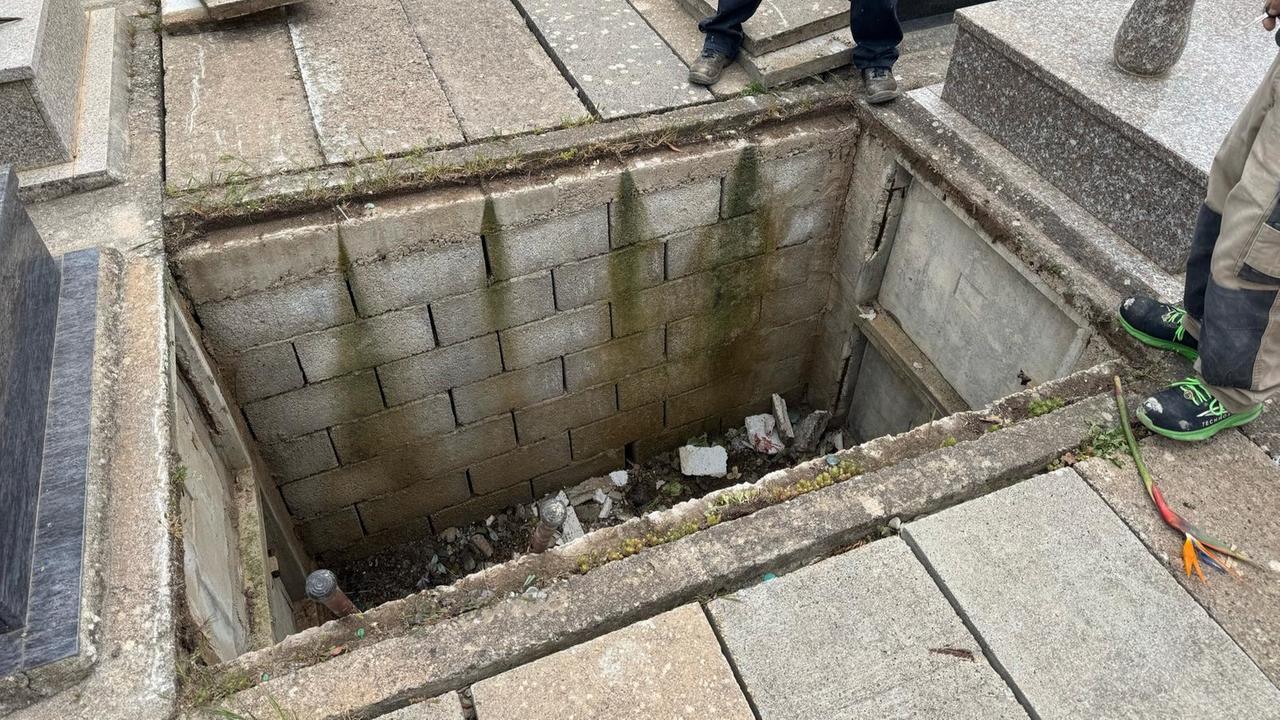 Alghero, la tomba si apre e ci cade dentro: ferita una donna