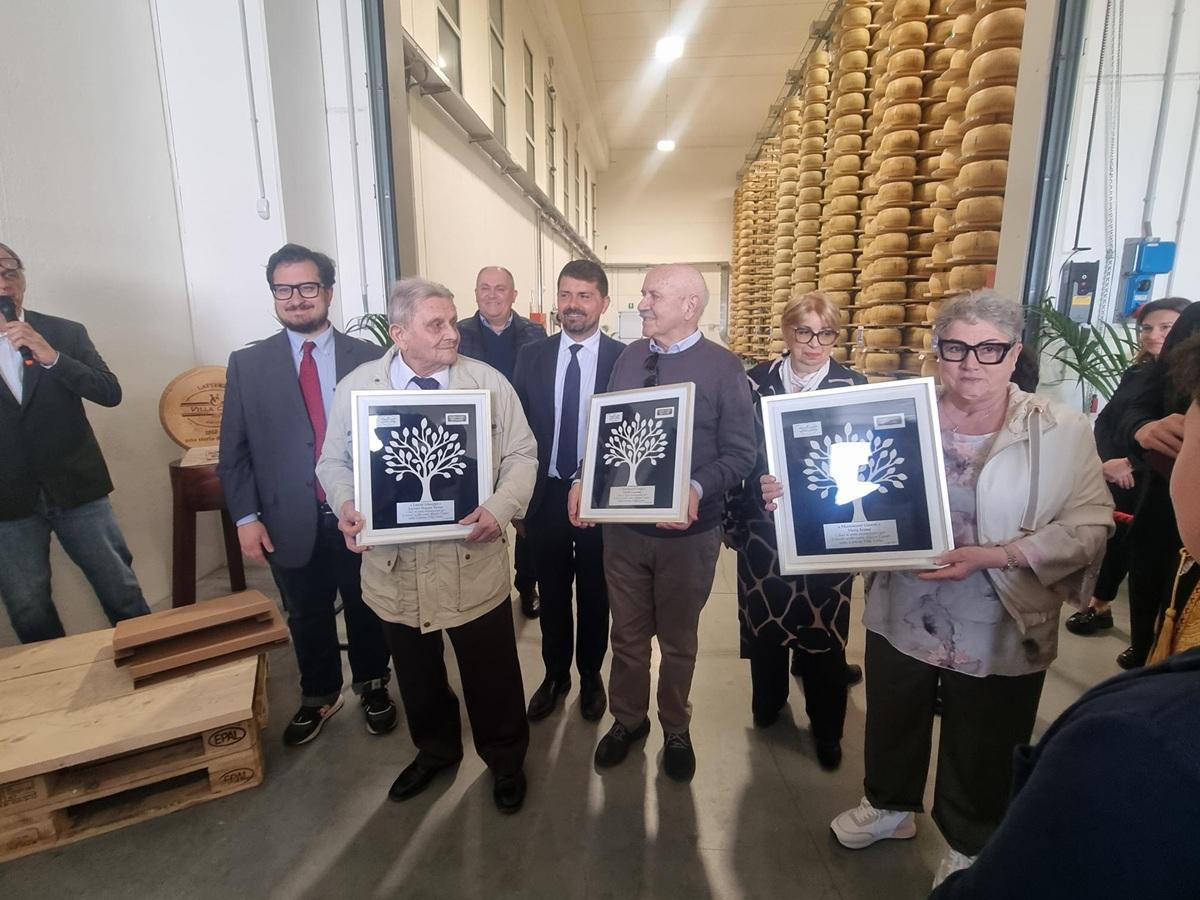 Per la Latteria Villa Curta 103 anni di storia e un nuovo magazzino per il Parmigiano Reggiano