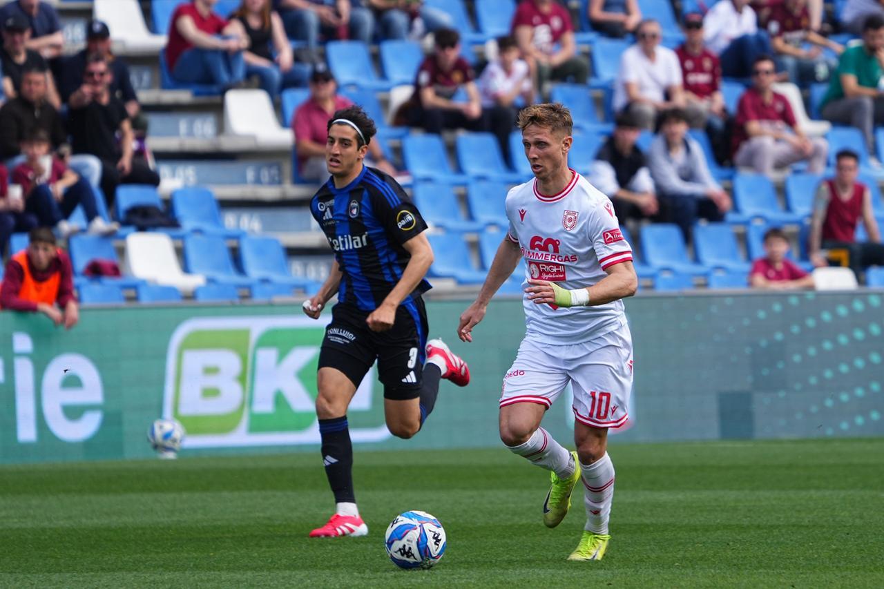 La Reggiana non c’è e per il Pisa è tutto troppo facile: vittoria neroazzurra al Mapei Stadium-Città del Tricolore