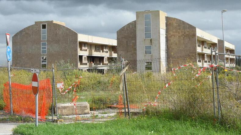 L’incompiuta di via Lago di Mezzano (foto d’archivio Agenzia Bf)