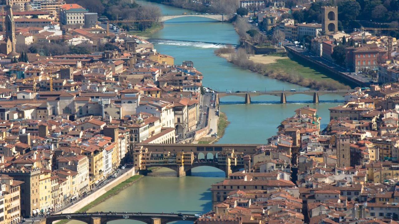 Reggono le città d'arte