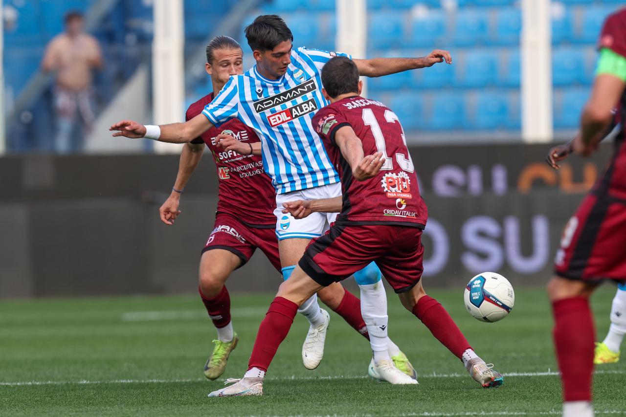 Spal-Pontedera 1-1, botta e riposta in due minuti poi il nulla