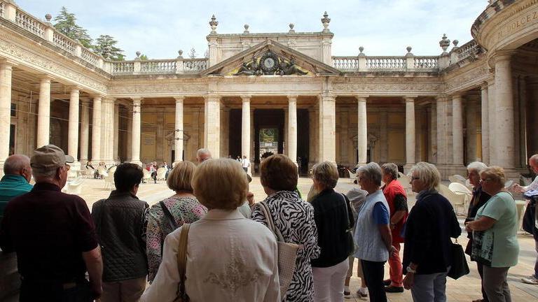 Turisti alle terme