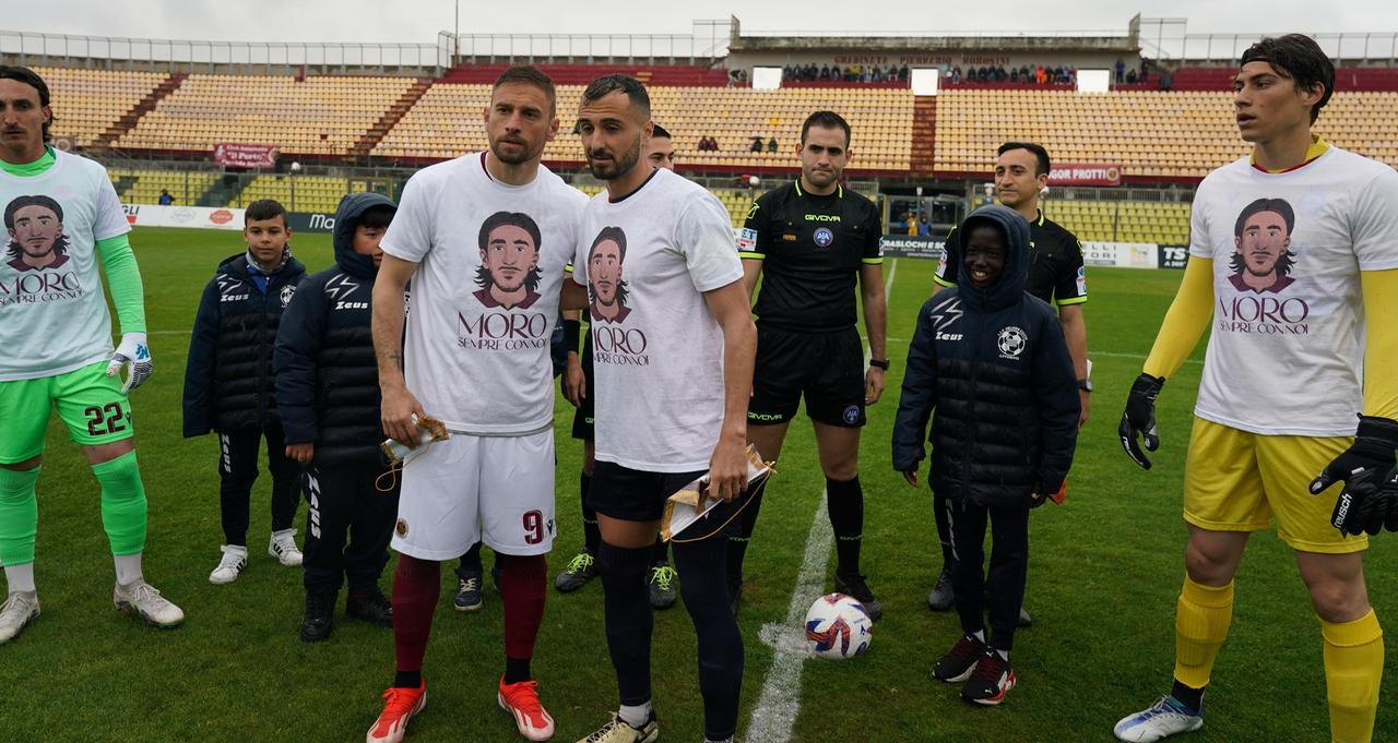 
	La maglia per Morosini (foto Stick)

