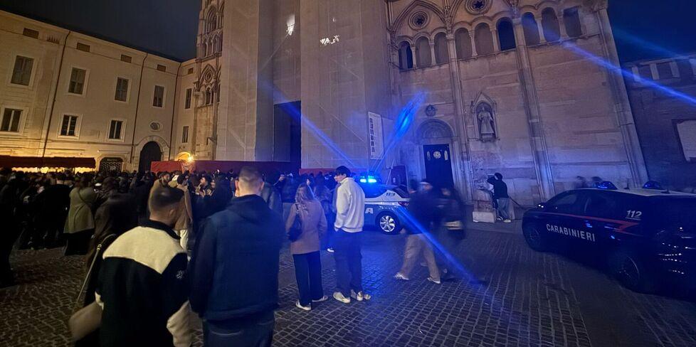  Luci nel cantiere del Duomo di Ferrara, scatta l’allerta ma sono operai