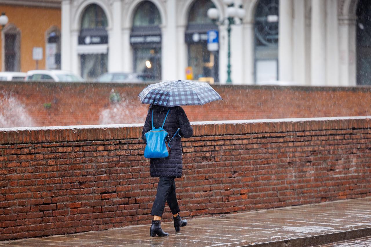 Settimana Santa, piogge intense su gran parte d’Italia. Incertezze per Pasqua