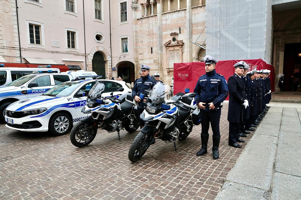 Lavorare 35 ore, si può. Più ferie e servizi ottimizzati: a Ferrara la Polizia locale si riorganizza
