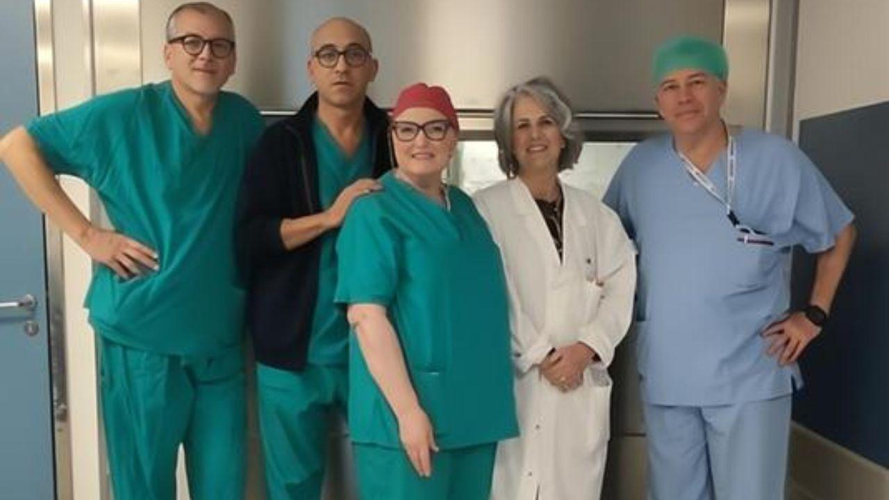 L’equipe medica che ha operato l’anziana paziente all’ospedale Santo Stefano