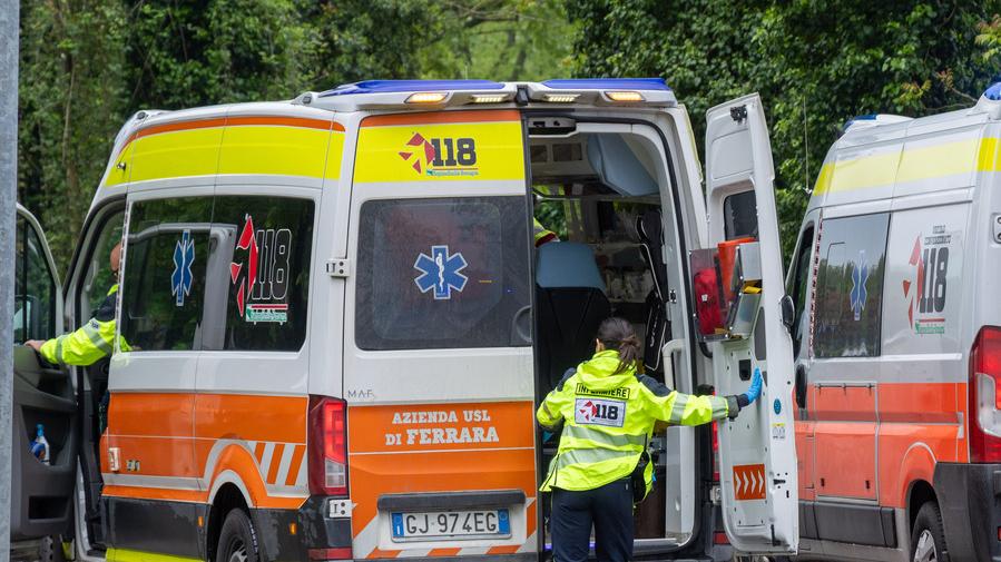 Ferrara, studente 21enne trovato morto in casa