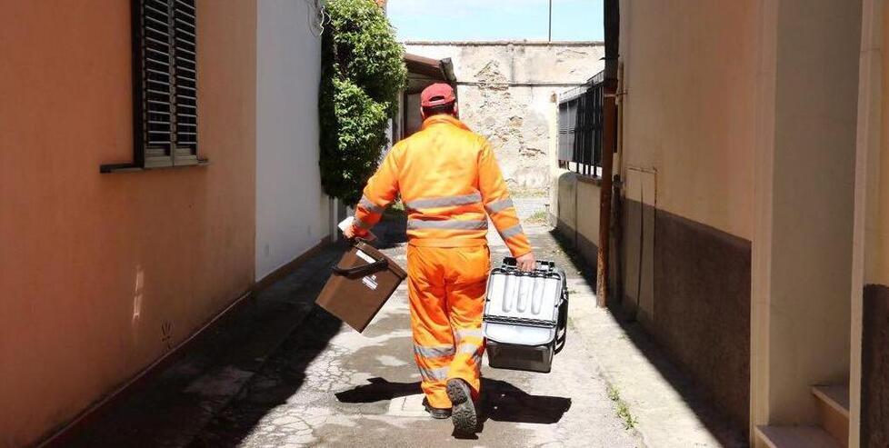 Cecina, in partenza 18mila bollette: si paga il primo acconto Tari. Come avere le agevolazioni