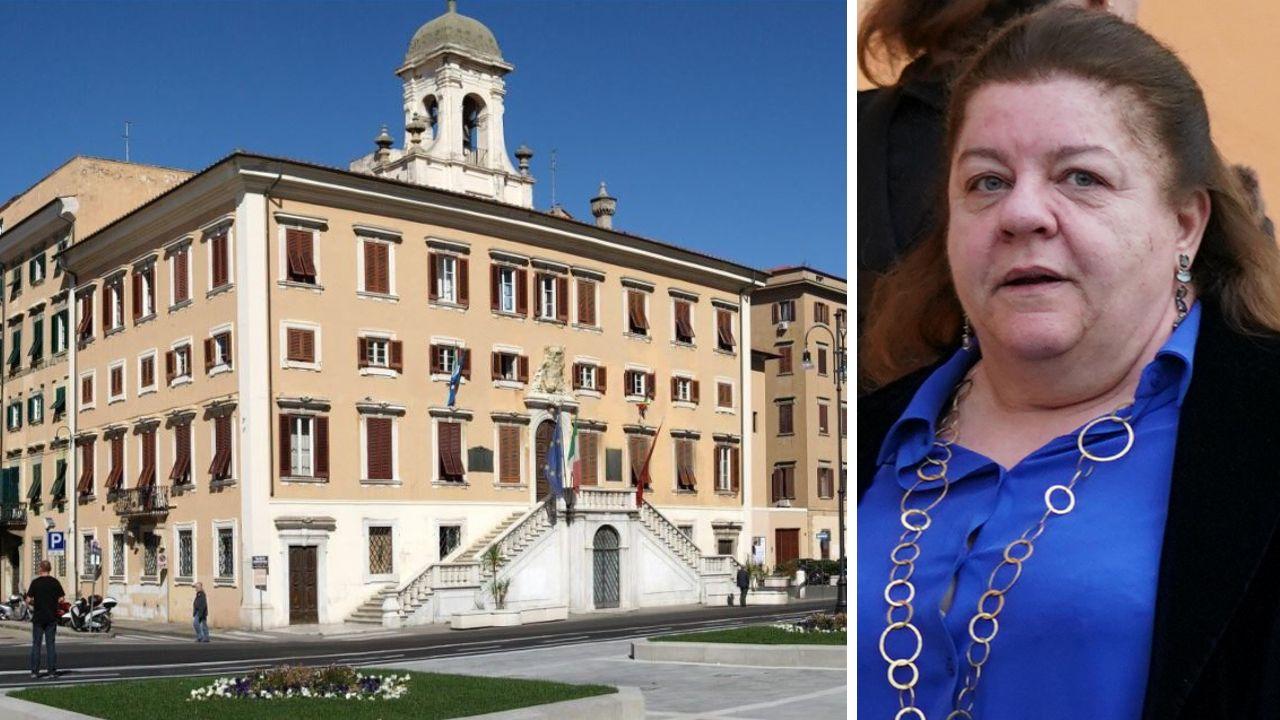 
	A sinistra il Municipio, a destra Marcella Amadio

