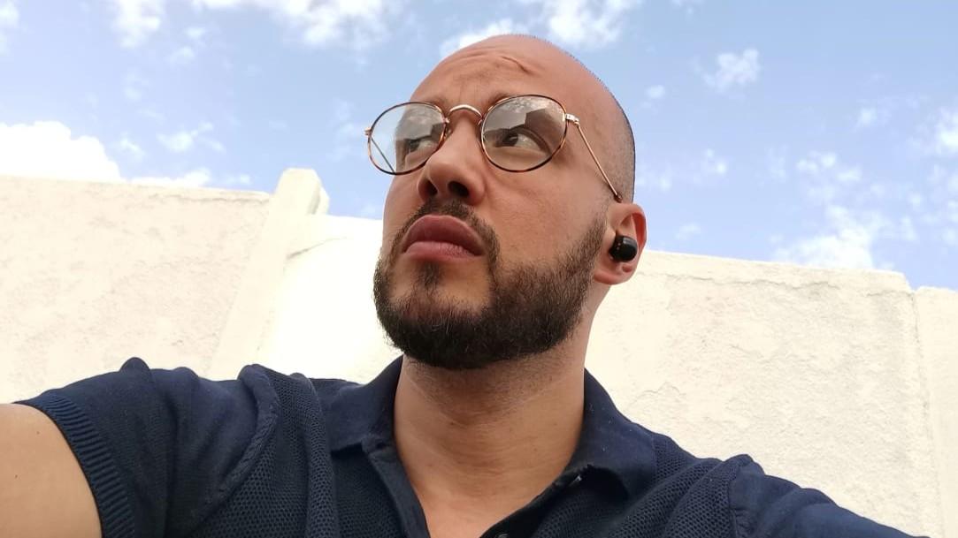 Dolori, nausea, debolezza: da due anni Gabriele vive nell’inferno del Long Covid. La sua storia