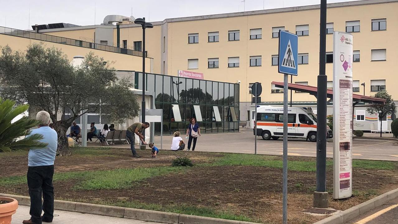 Morì al pronto soccorso, medici prosciolti: «Operavano in piena emergenza Covid»