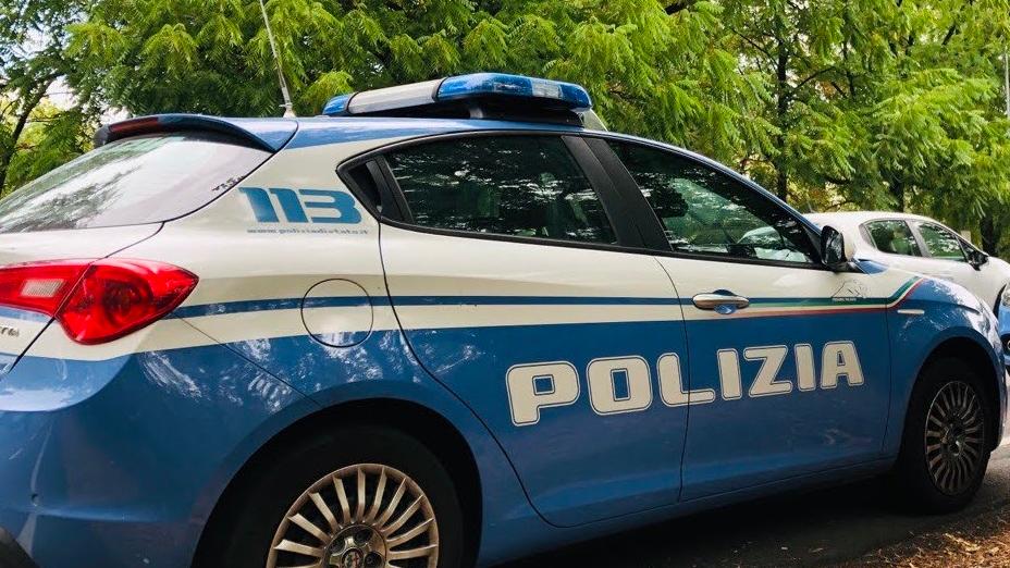 Trovata a bordo di un auto rubata, denunciata una 38enne