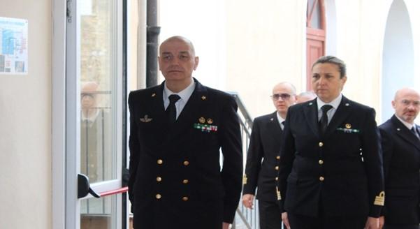 
	&nbsp;Il direttore marittimo della Toscana, il contrammiraglio Giovanni Canu


