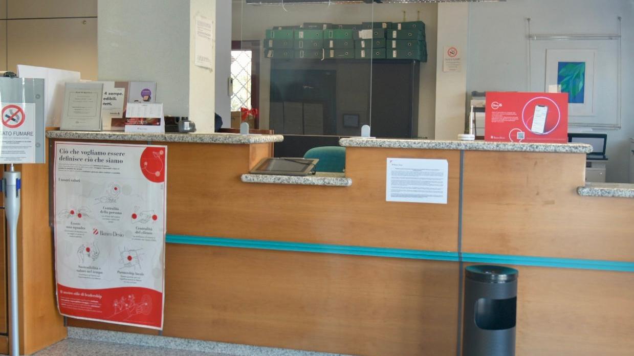 Tentato colpo in banca a Olbia: ecco come ha agito il rapinatore solitario