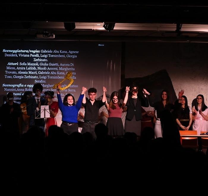 Ecco Mare nostrum: il talent della 4A con la sfida tra poeti