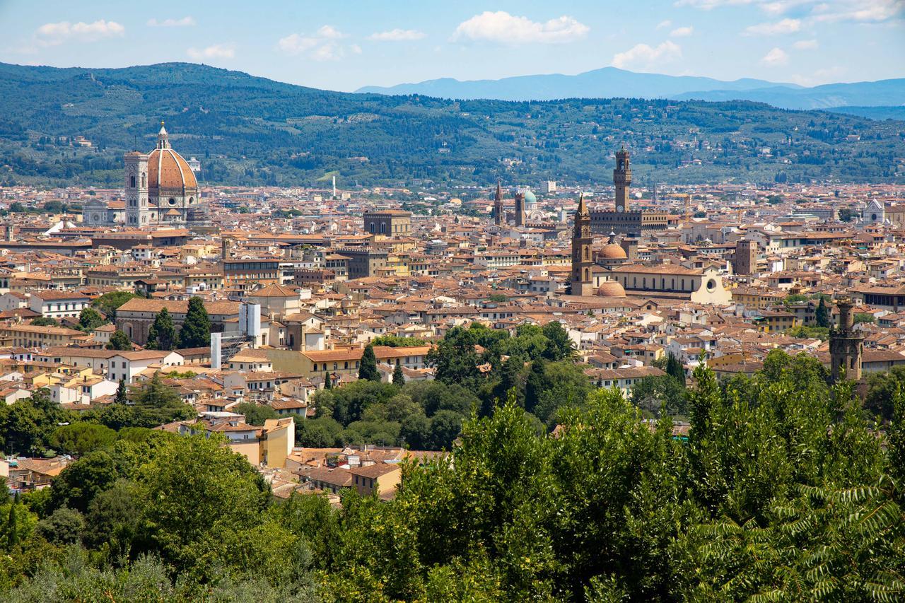 
	Una veduta di Firenze

