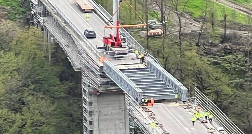 
	Il ponte temporaneo installato sull'Estense

